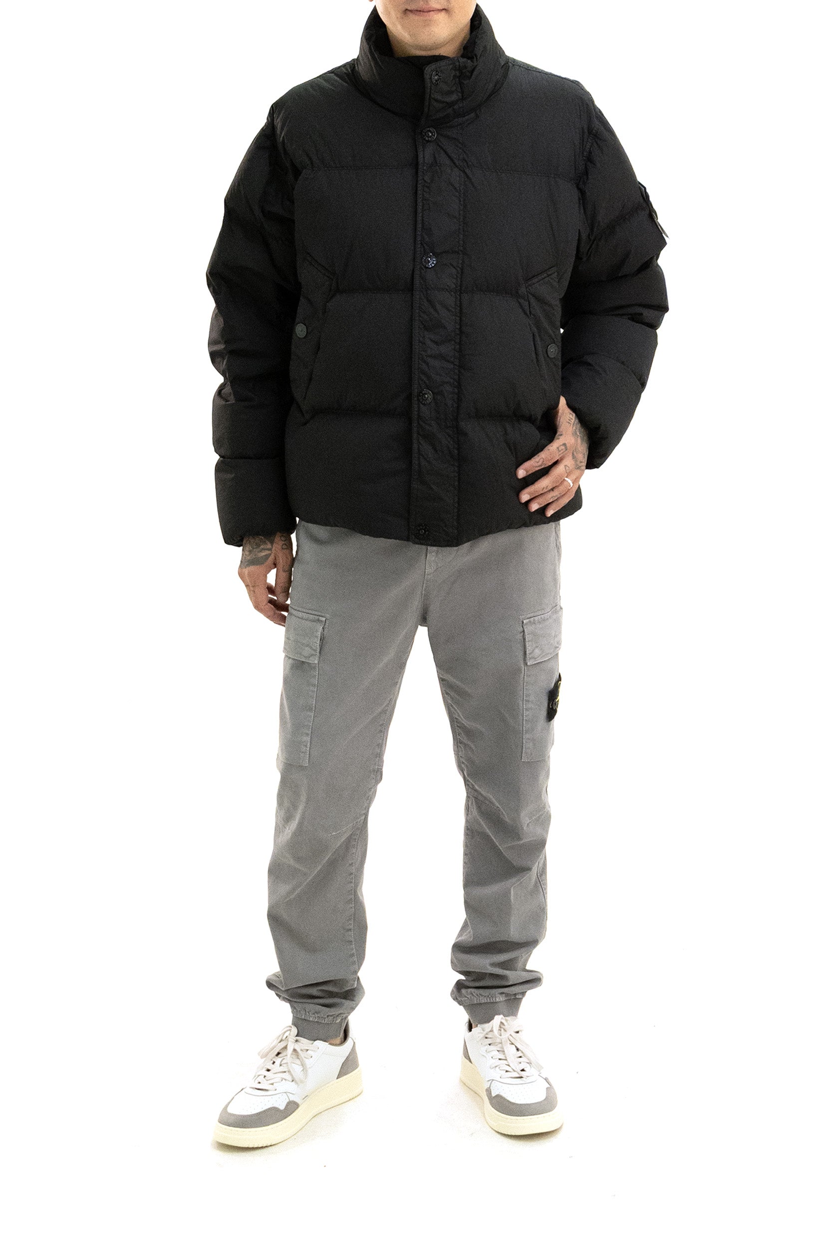 Stone Island Pantalone Jogger Cargo in Raso di Cotone e Lana, view 2