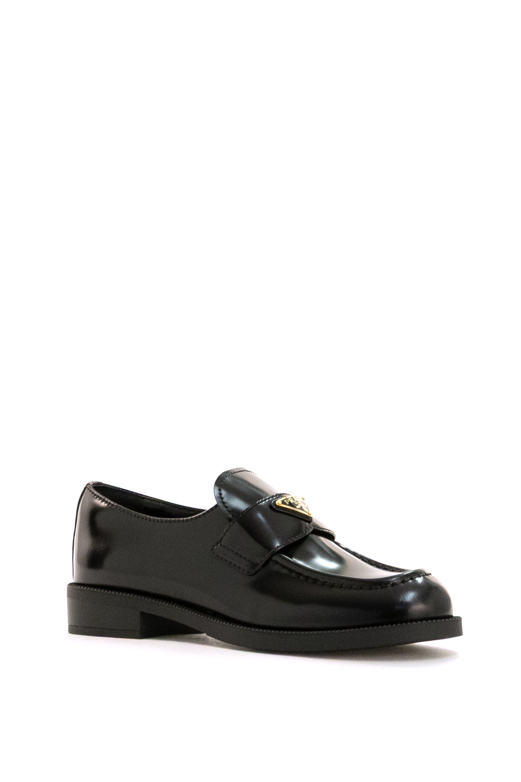 Prada Mocassini in pelle spazzolata di colore nero, view 2