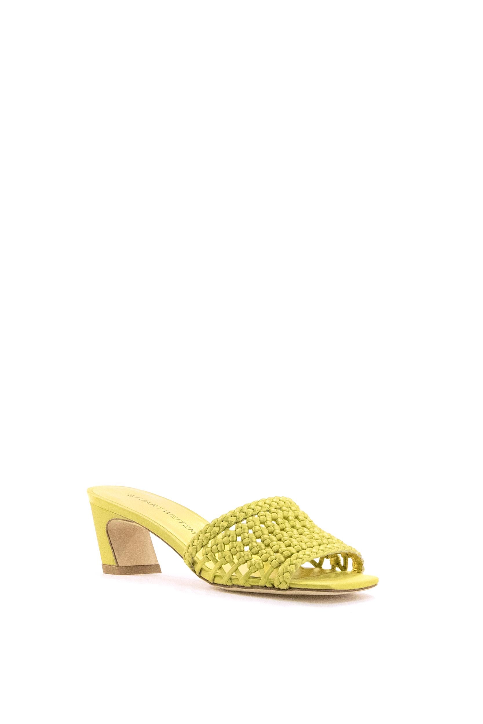 STUART WEITZMAN Sandali slide Marina in pelle intrecciata color giallo acido, view 2