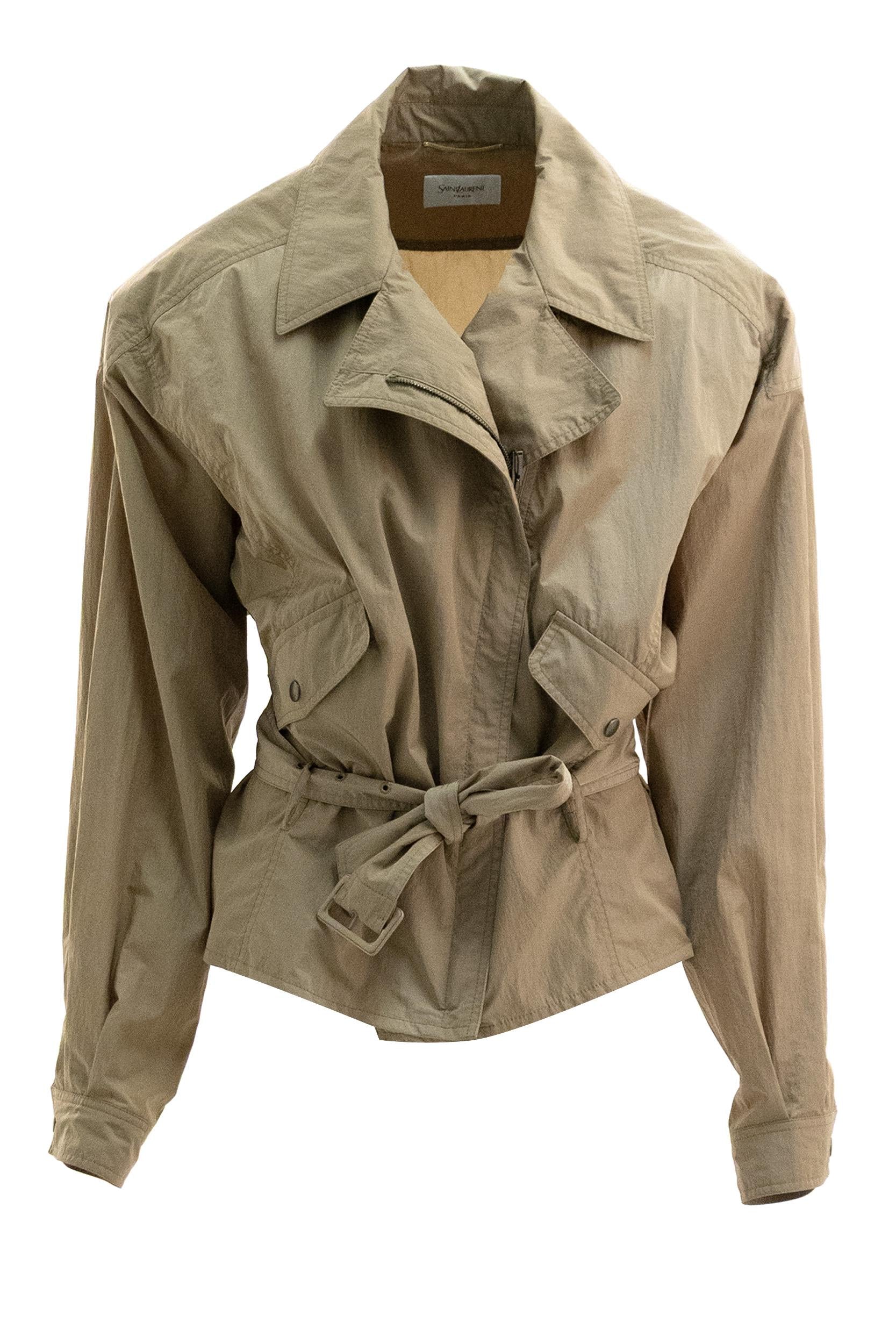 Saint Laurent Trench corto in nylon di colore beige