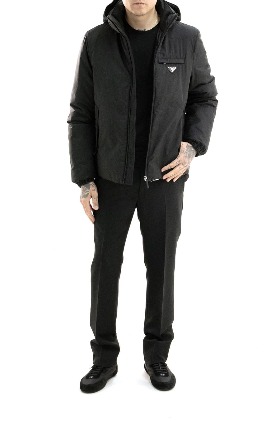 Prada Piumino in Re-Nylon di colore nero, view 2