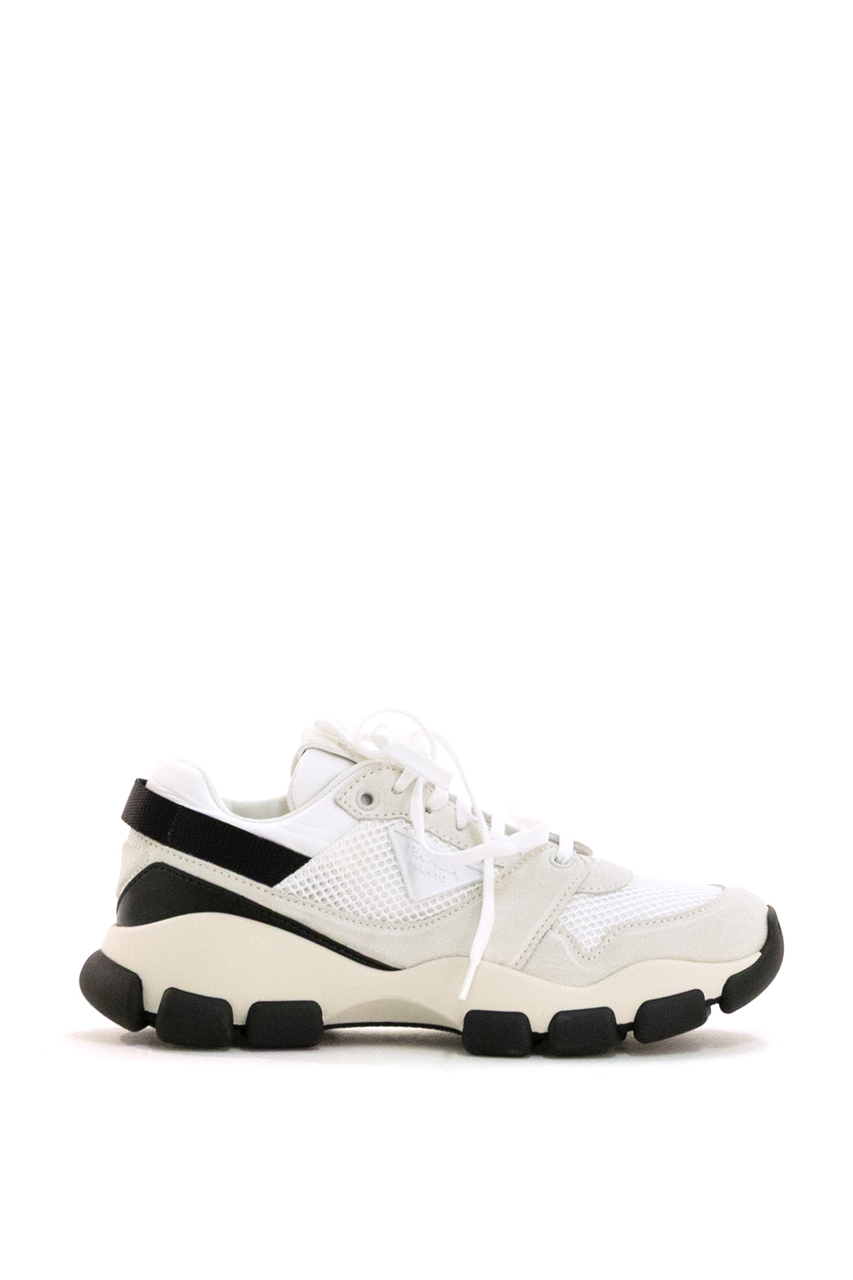 Prada Sneakers in mesh di colore bianco