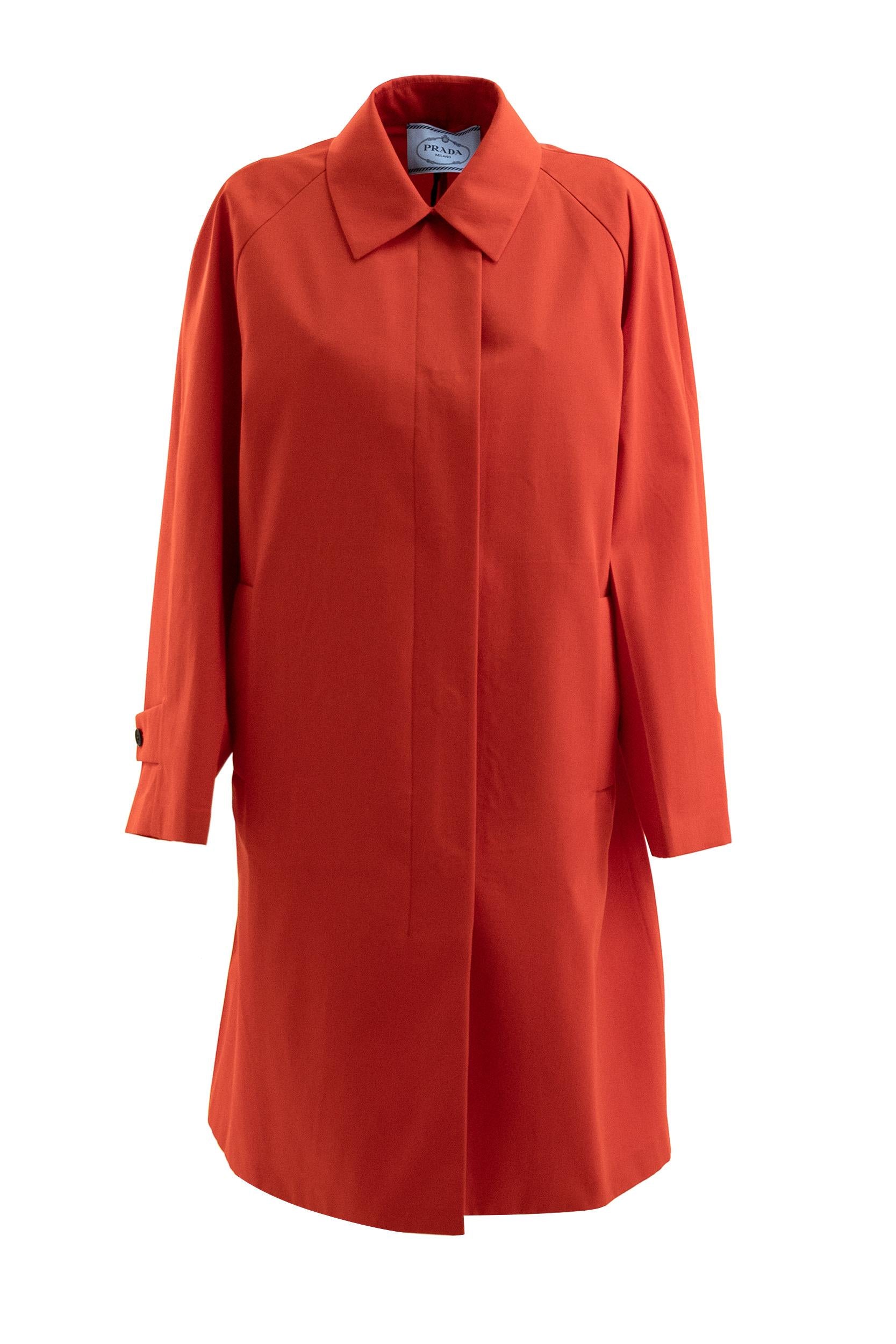 Prada Cappotto in gabardine di colore rosso