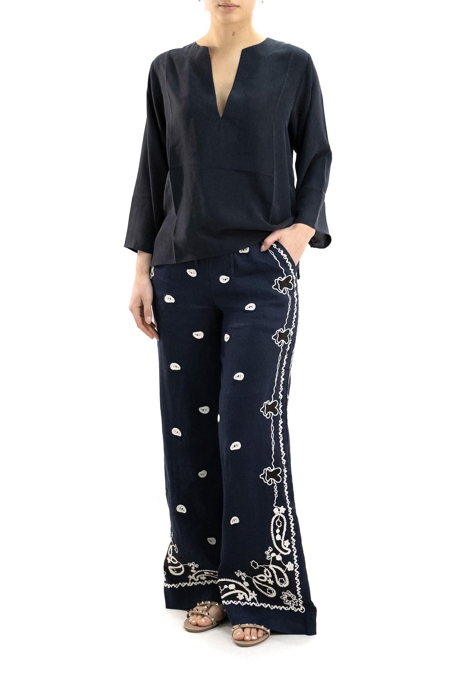 P.A.R.O.S.H. Blusa in seta di colore blu, view 2