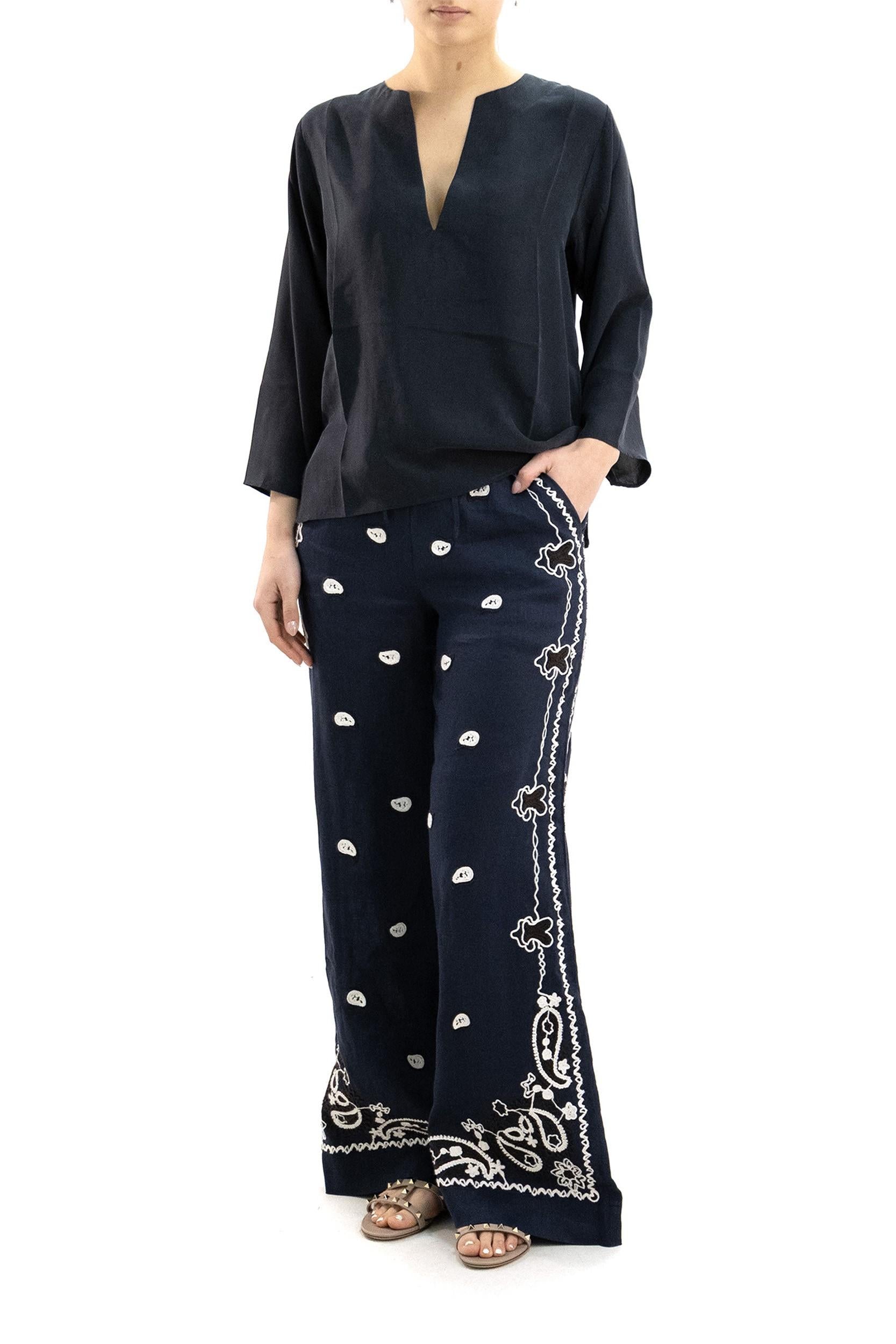 P.A.R.O.S.H. Blusa in seta di colore blu, view 2