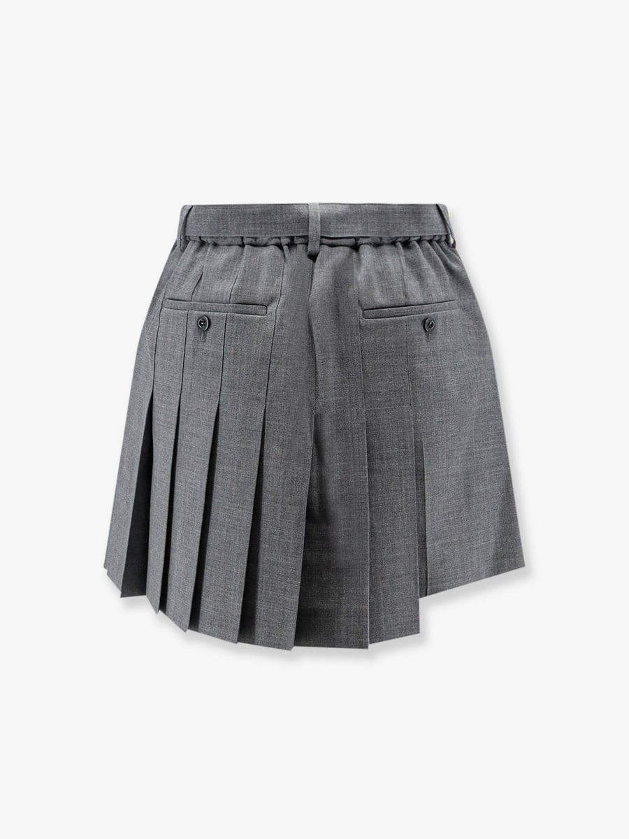 SACAI Pleated wool shorts, view 2