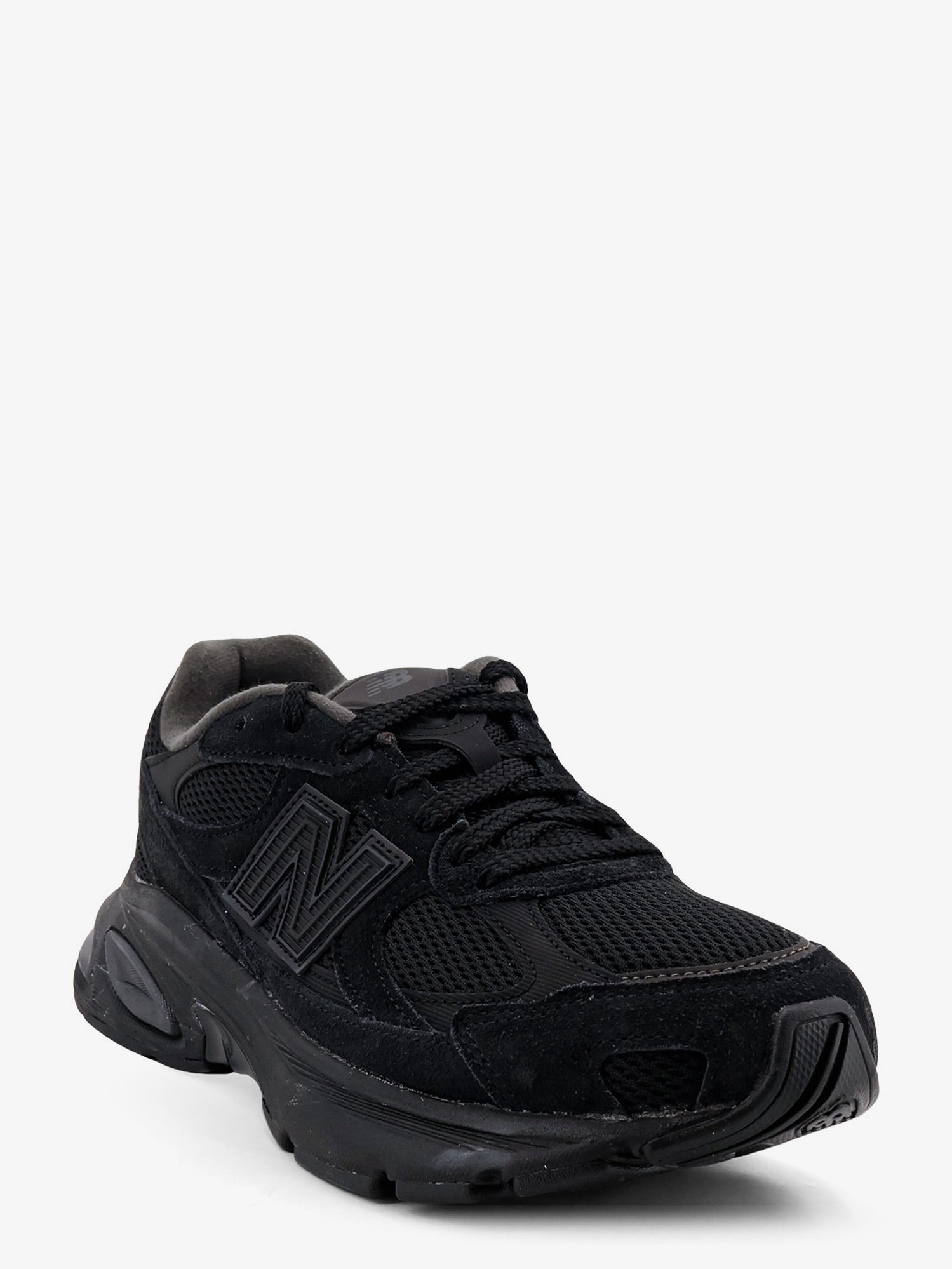 New Balance U2010 sneakers in mesh and suede with iconic side logo, view 2