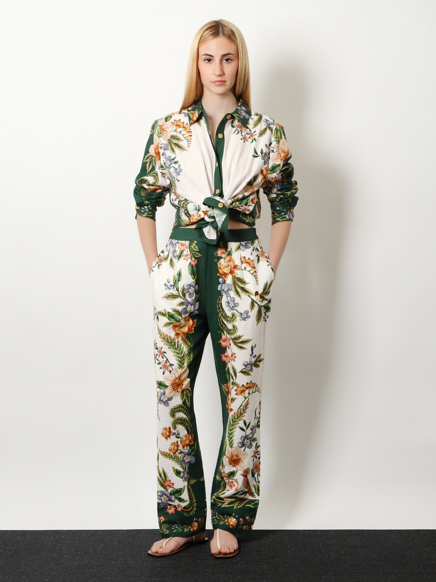 FARM RIO Lenzing™ Ecovero™ trousers, view 2