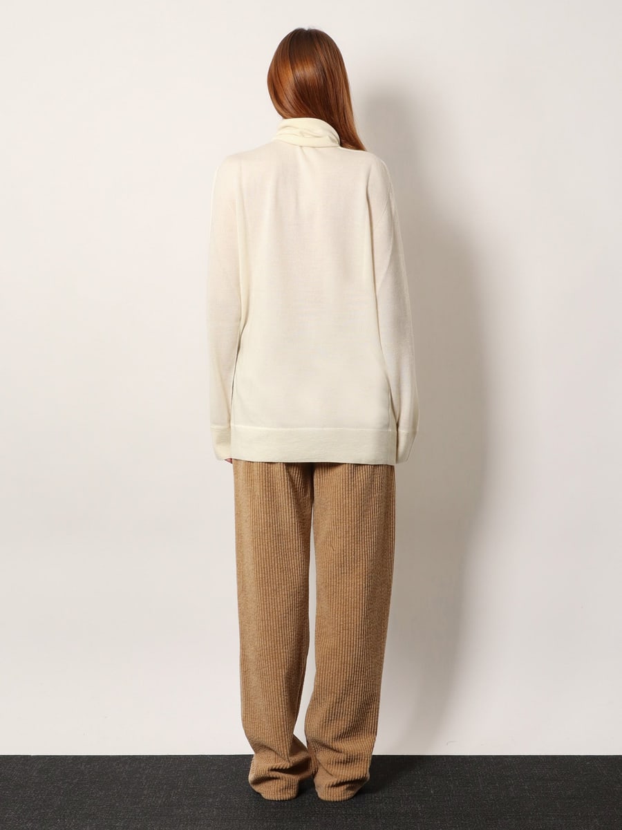The Row Lizzy cashmere top, view 3