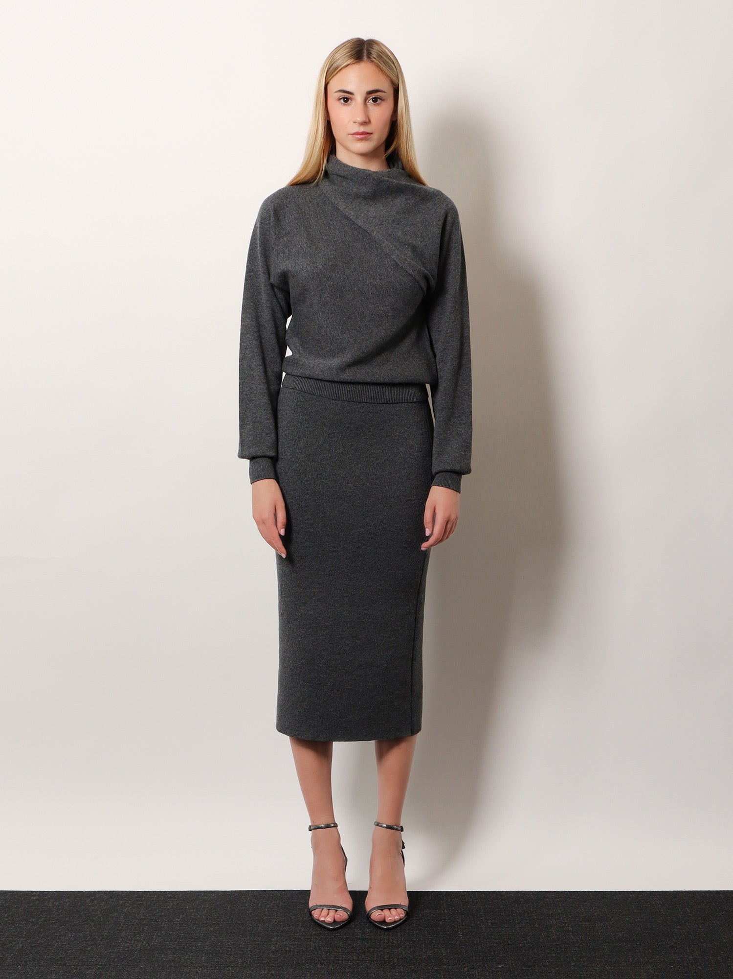 Tom Ford Cashmere and cotton turtleneck sweater, view 2