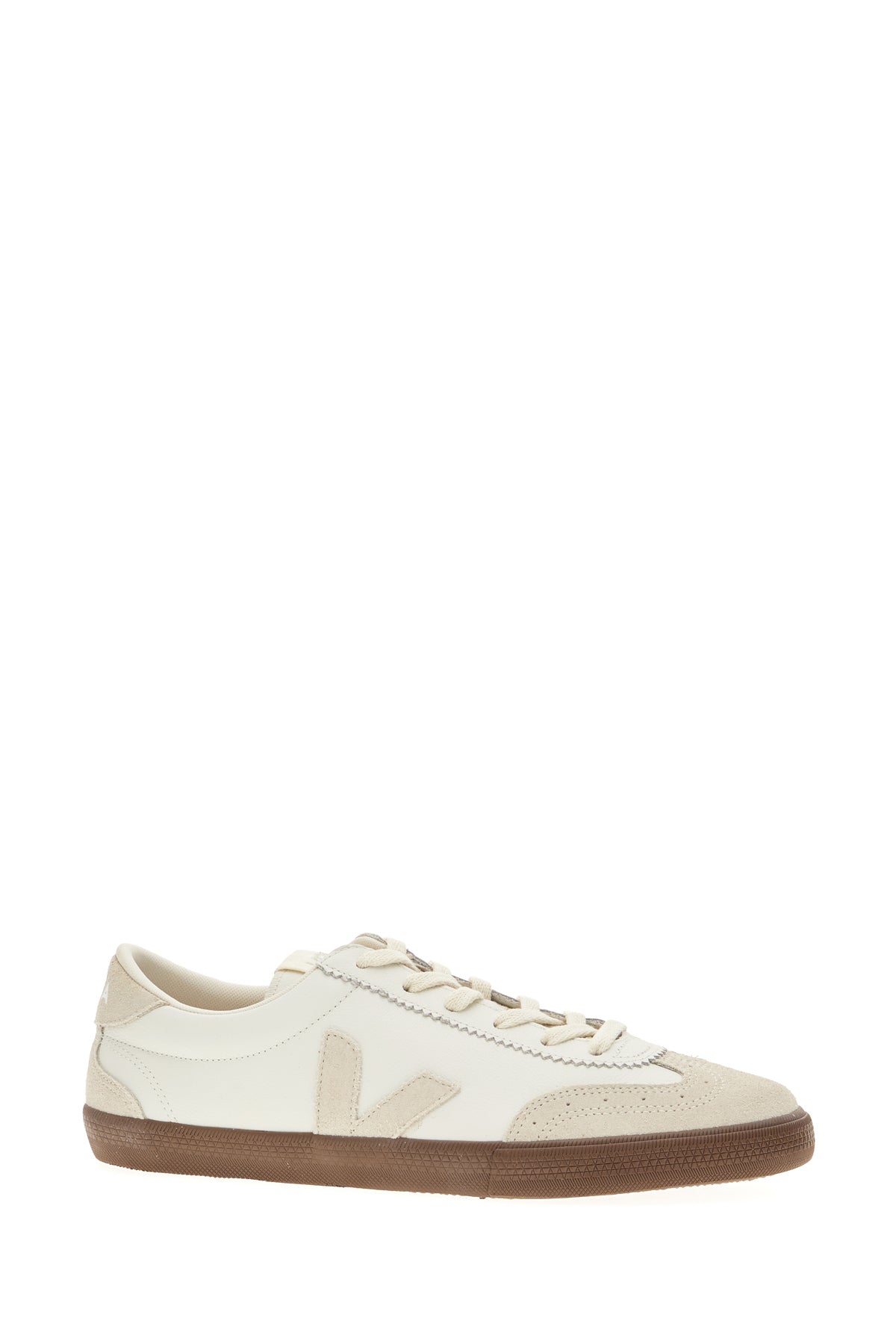 VEJA Sneakers Volley O.T. in pelle bianca, view 2