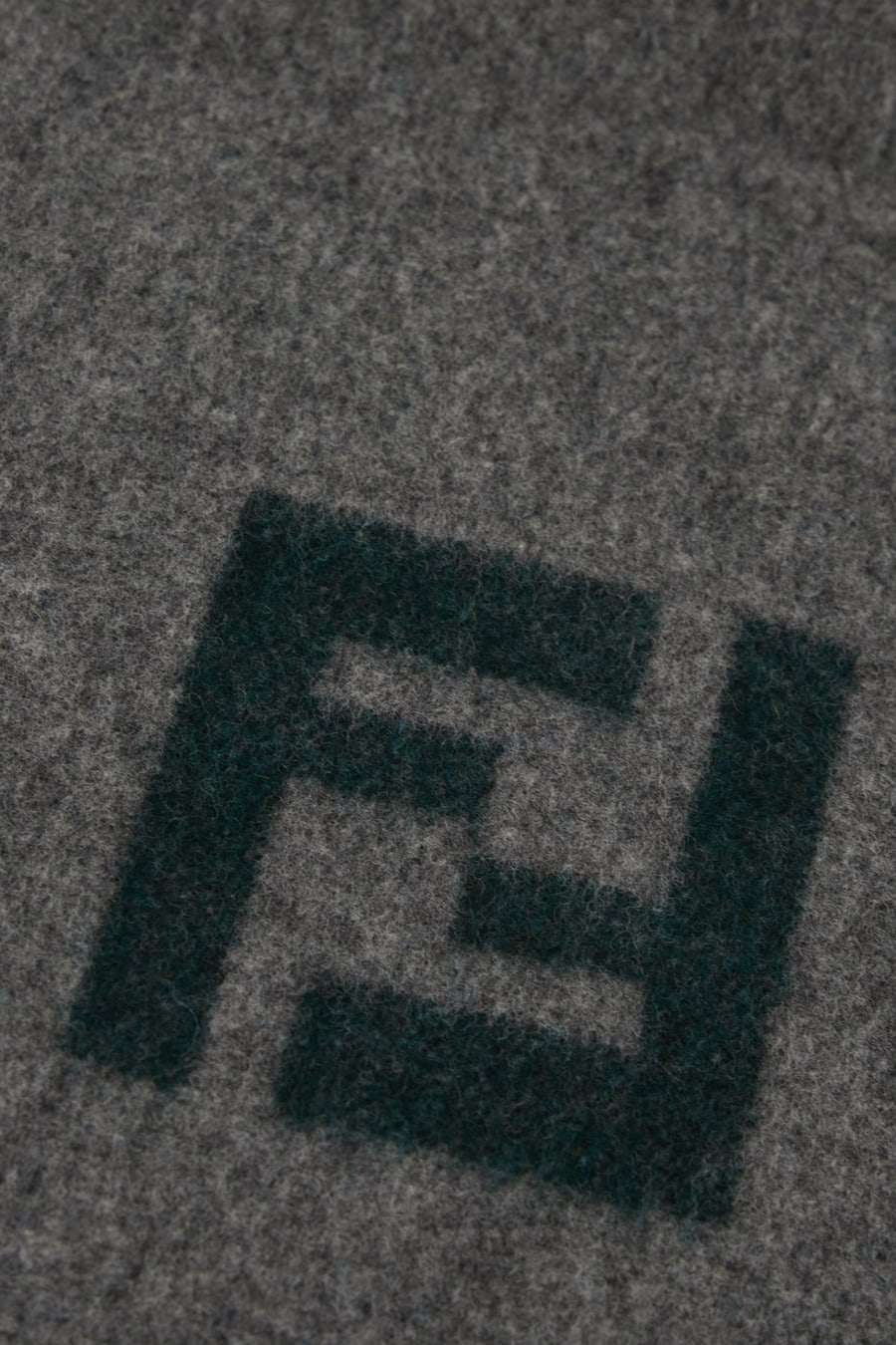 Fendi Sciarpa in misto lana bicolor, view 3