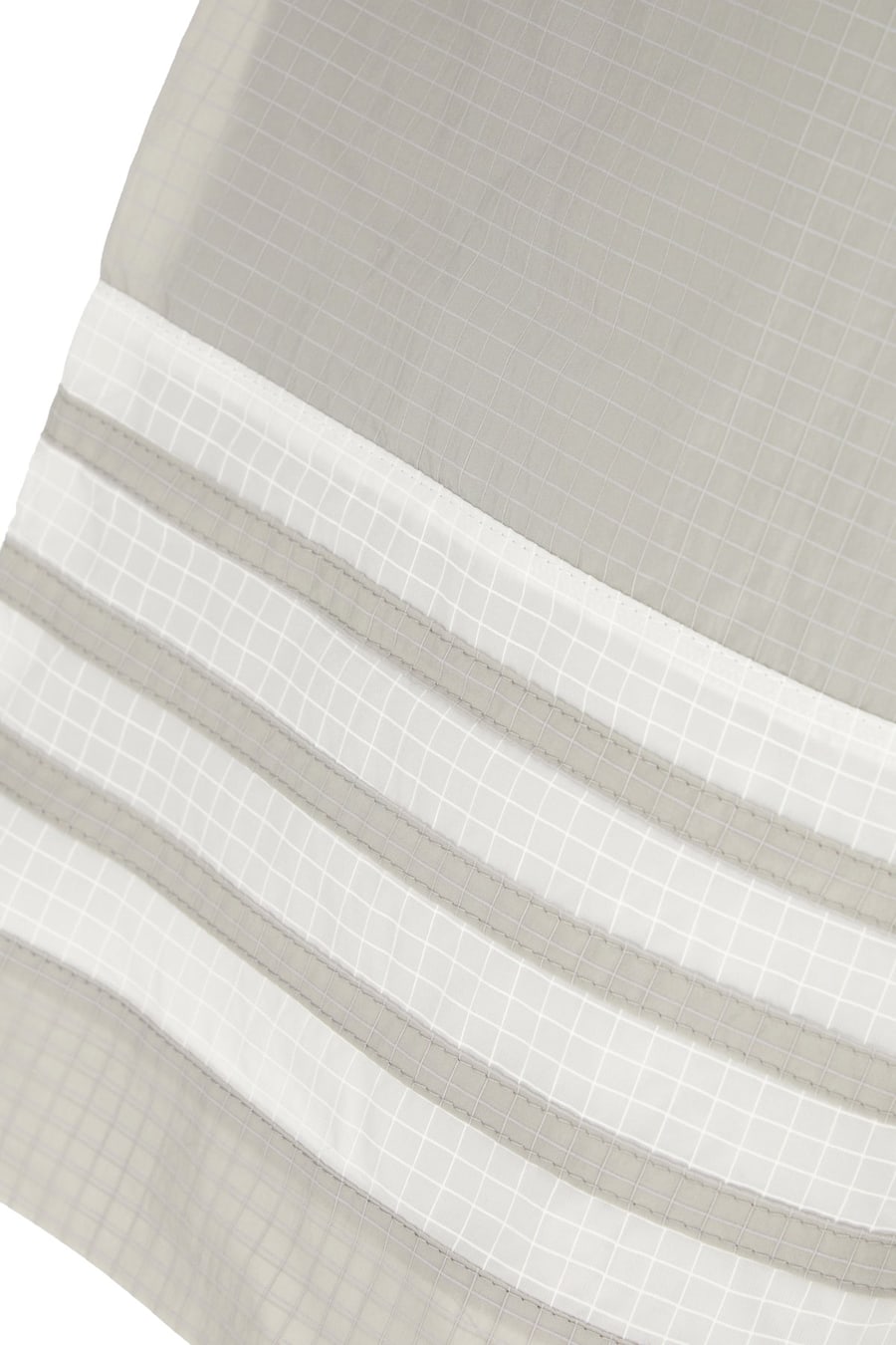 Thom Browne Bermuda in nylon grigio, view 3
