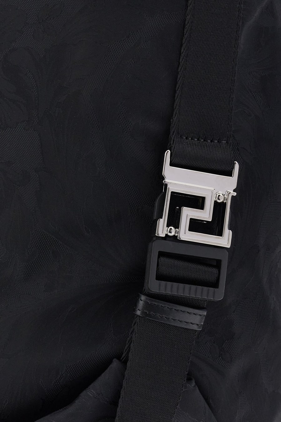 Versace Borsa shopping in nylon nero, view 4
