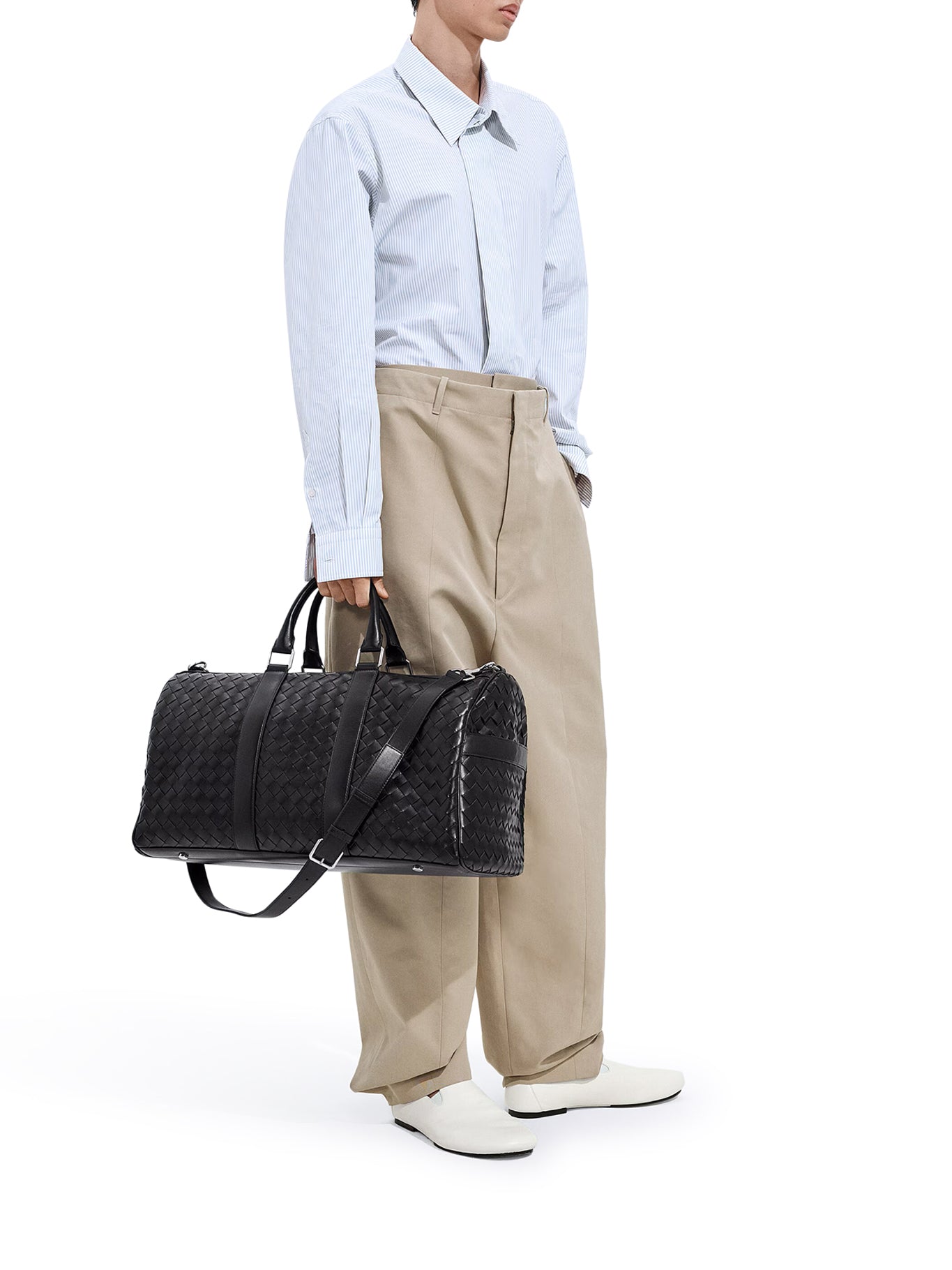 Bottega Veneta WOVEN TRAVEL BAG, view 2