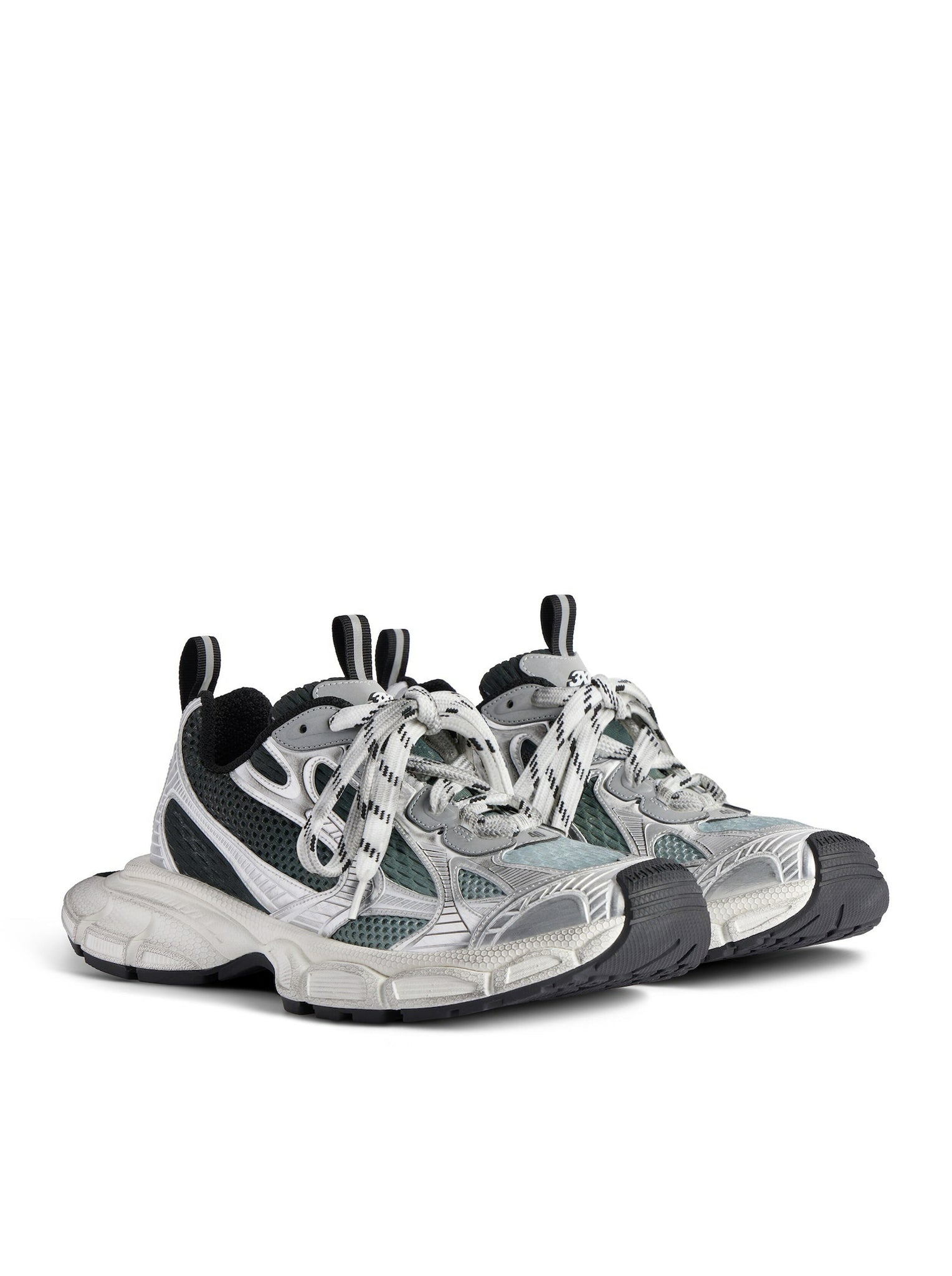 Balenciaga MEN`S 3XL GRADIENT SNEAKER IN BLACK/GREY/WHITE, view 2