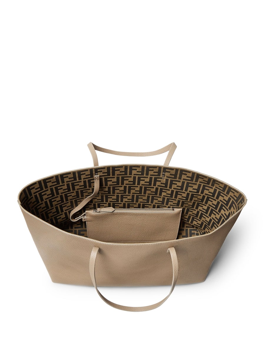 Fendi MEDIUM ROLL BAG IN ROMAN LEATHER, view 4