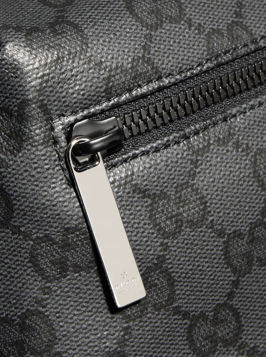 Gucci GG ESSENCE CLASSIC MEDIUM BACKPACK, view 6