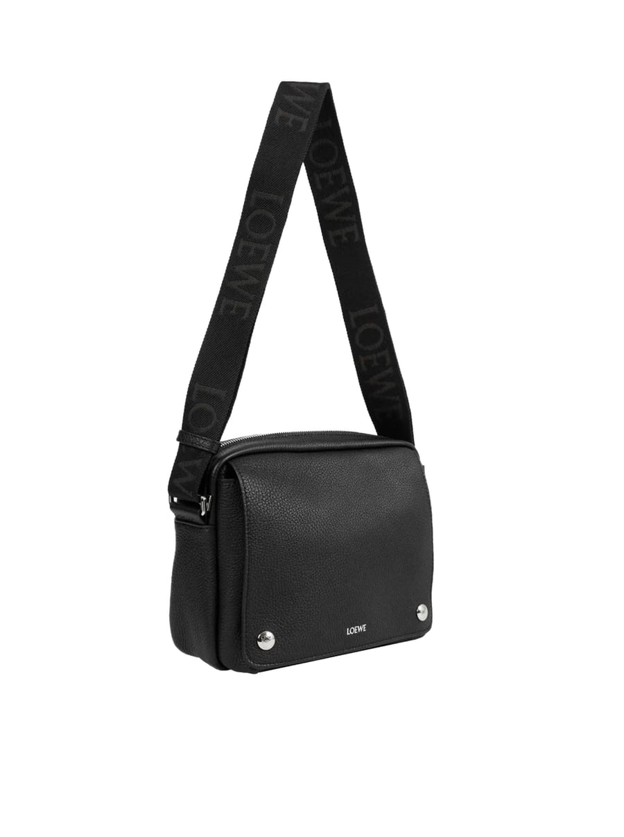 Loewe PEBBLE MESSENGER MEDIUM BAG, view 2
