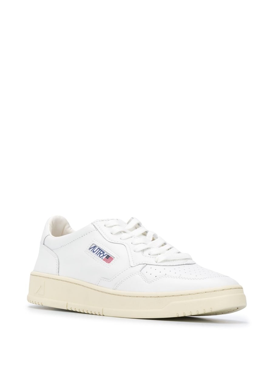 Autry Sneakers 'Medalist Low', view 4