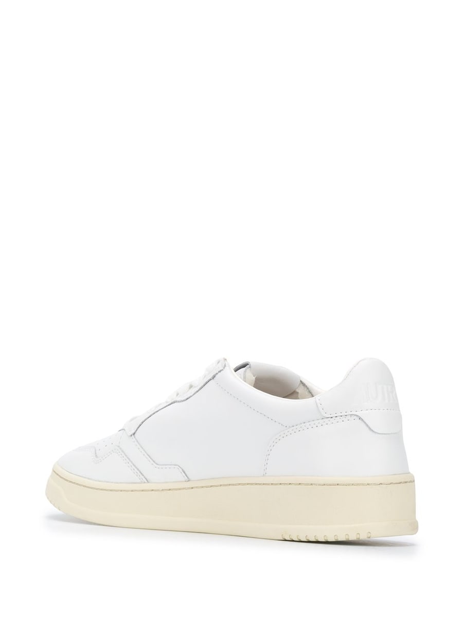Autry Sneakers 'Medalist Low', view 3