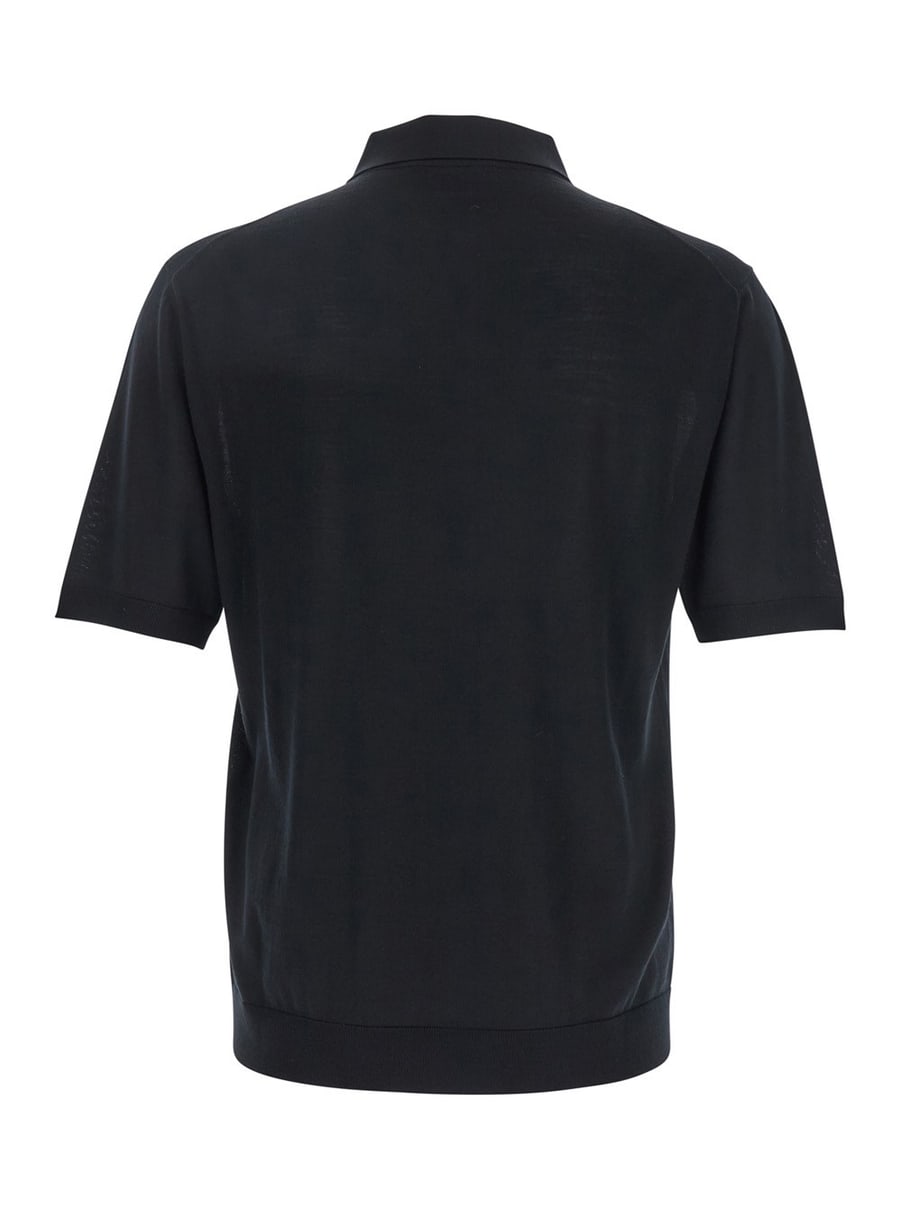 Gucci Polo con Tasca sul Petto e Logo Ricamato sul Fronte in Maglia di Seta Fine Nera Uomo, view 2
