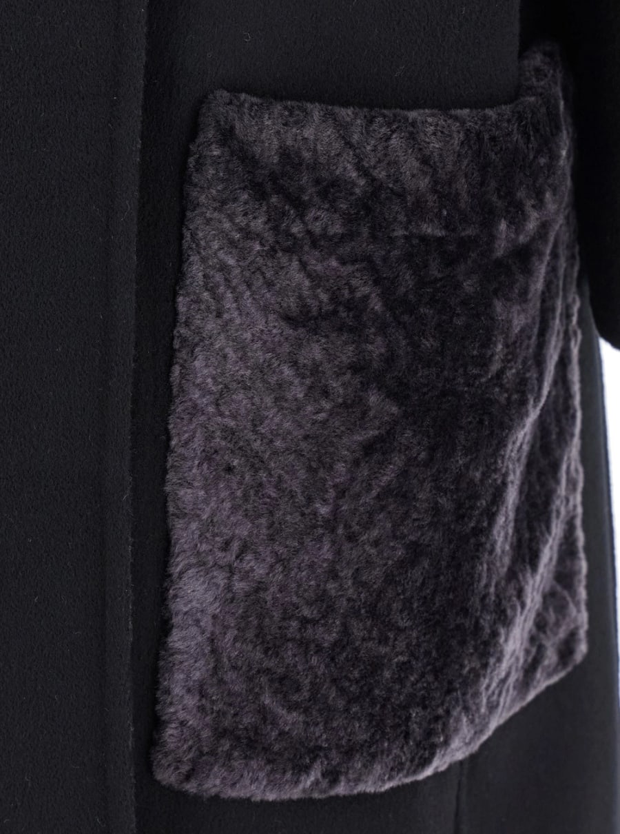Fendi Cappotto Girocollo con Maniche a Palloncino e Due Tasche in Pelliccia sul Fronte in Misto Lana Nero Donna, view 3