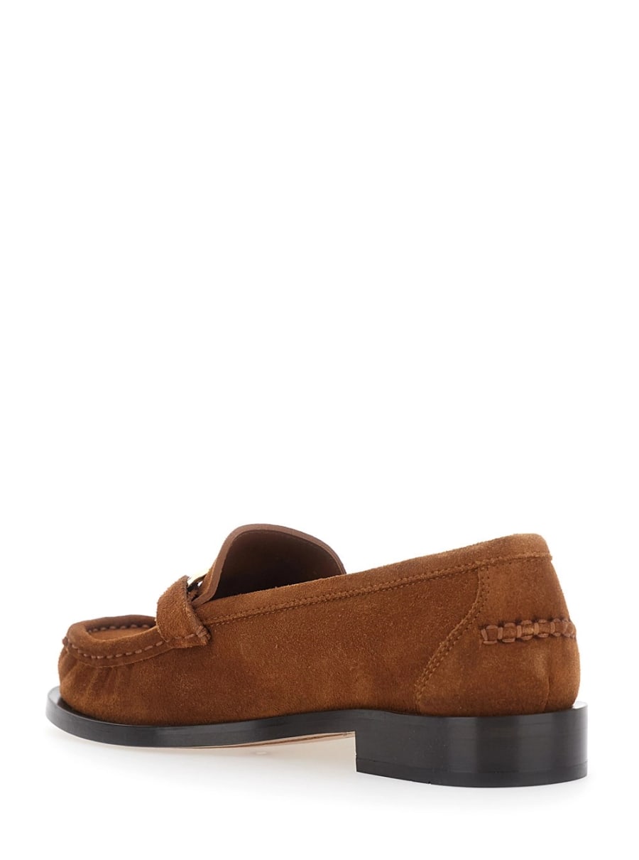 Ferragamo Mocassino 'MARIAN' con placca Gancini sul fronte in suede marrone per donna, view 3