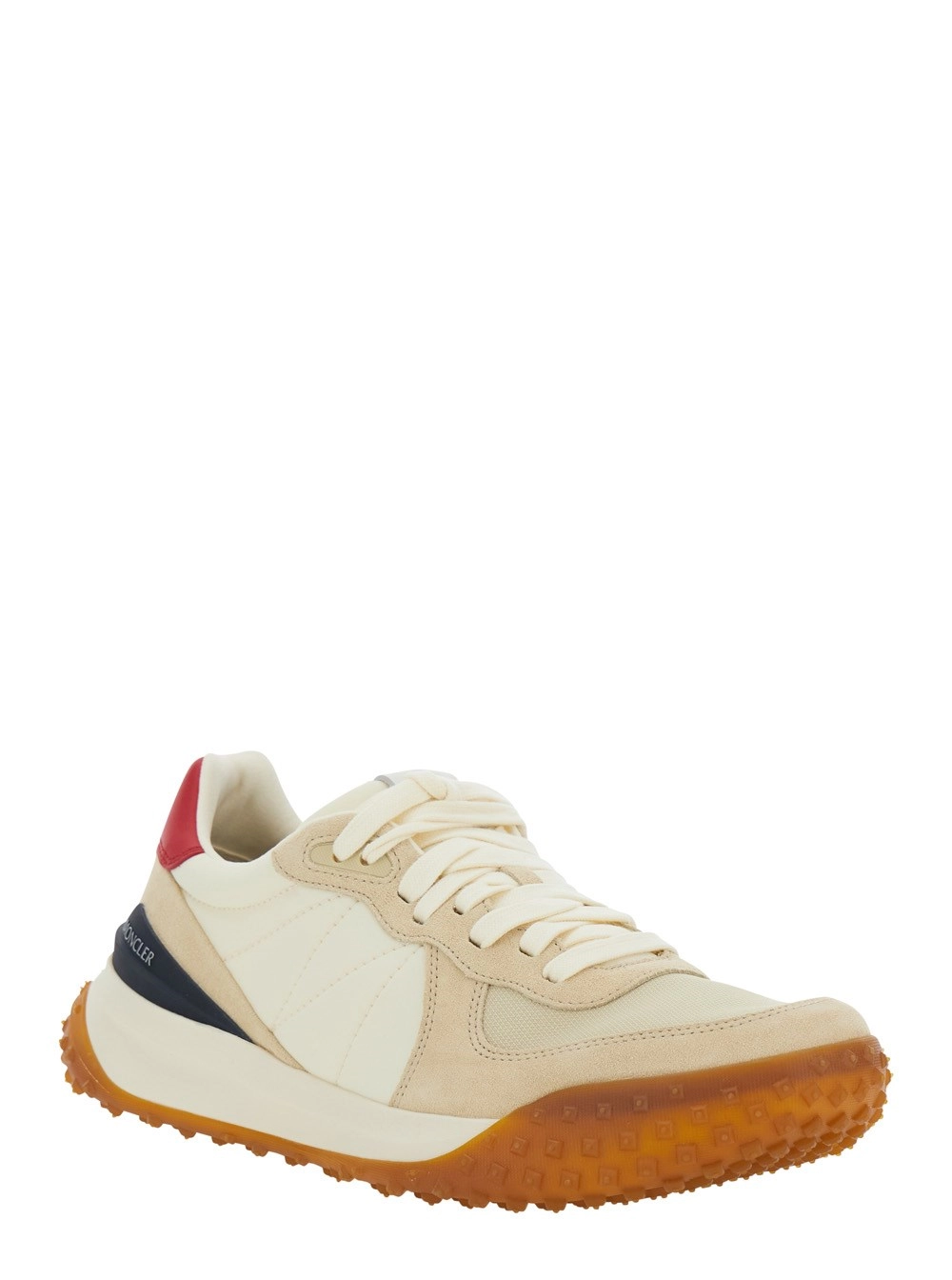 Moncler Sneakers Low Top con Patch Logo sul Retro e Design a Inserti in Pelle e Tessuto Beige Uomo, view 2