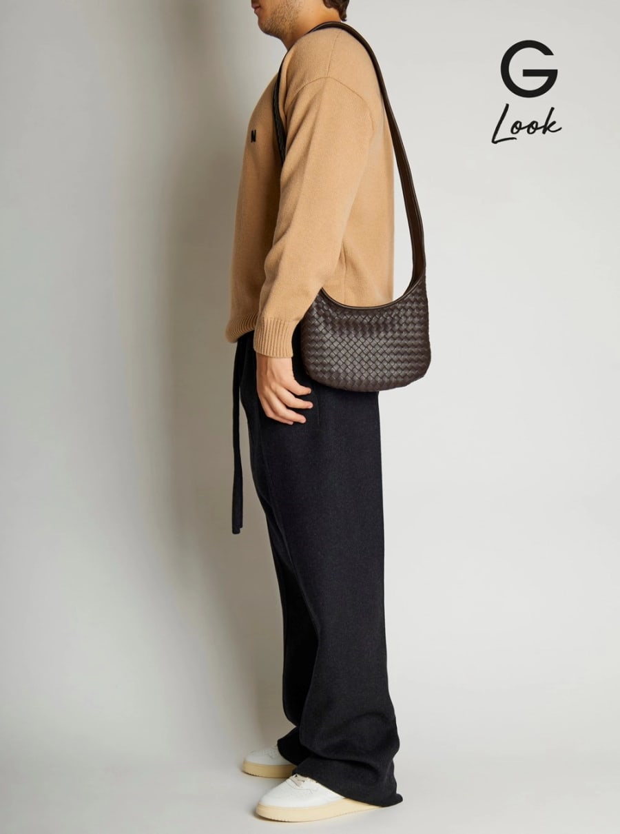 Bottega Veneta Borsa a Spalla 'Veneto' Piccola con Tracolla Fissa e Motivo Intrecciato All-Over in Pelle Marrone Uomo, view 6