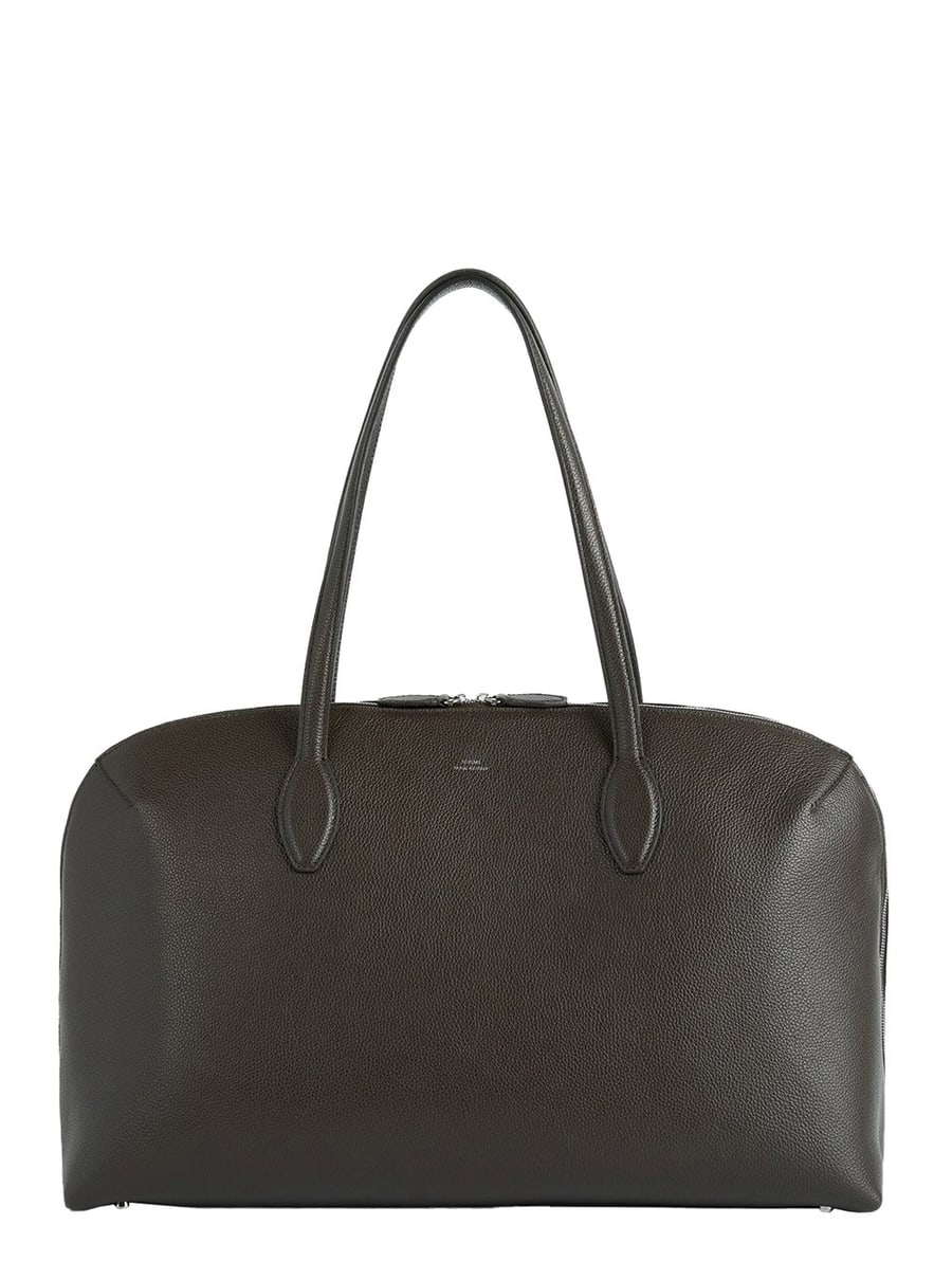 Toteme Borsa a Spalla con Due Manici Superiori e Logo Lettering Impresso sul Fronte in Pelle Martellata Marrone Donna