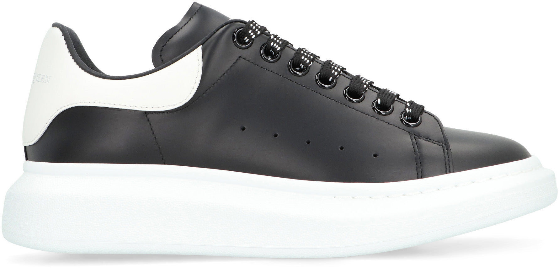 McQueen Sneakers oversize in pelle