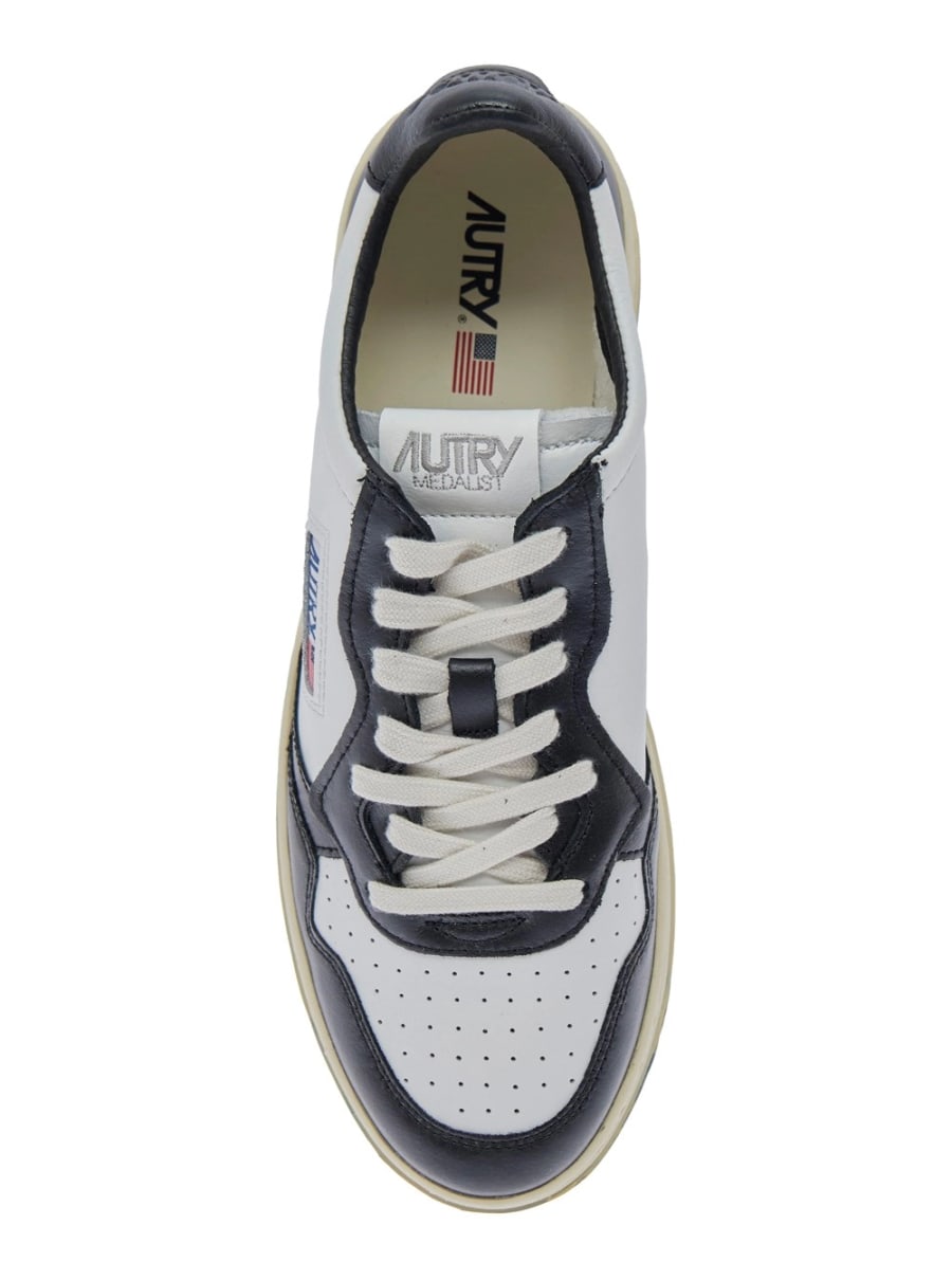 Autry Sneakers 'Medalist Low-Top' con Logo Laterale in Pelle Bianche e Nere Uomo, view 4