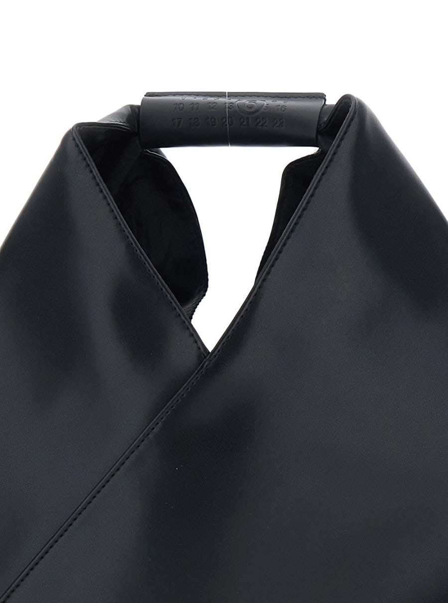 Mm6 maison margiela kids Borsa a Mano con Silhouette Triangolare e Dettaglio Logo Numerico sul Manico in Pelle Nera Bambina, view 5