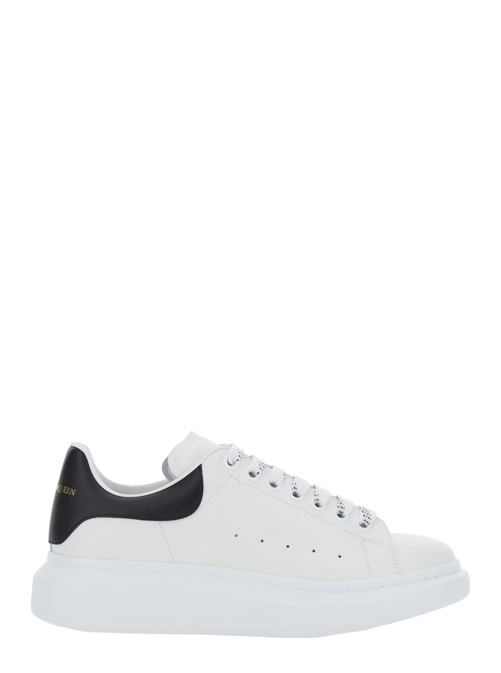 Alexander McQueen Sneaker Low Top con Logo Lettering su Linguetta e Tallone a Contrasto  in Pelle Bianca e Nera Uomo
