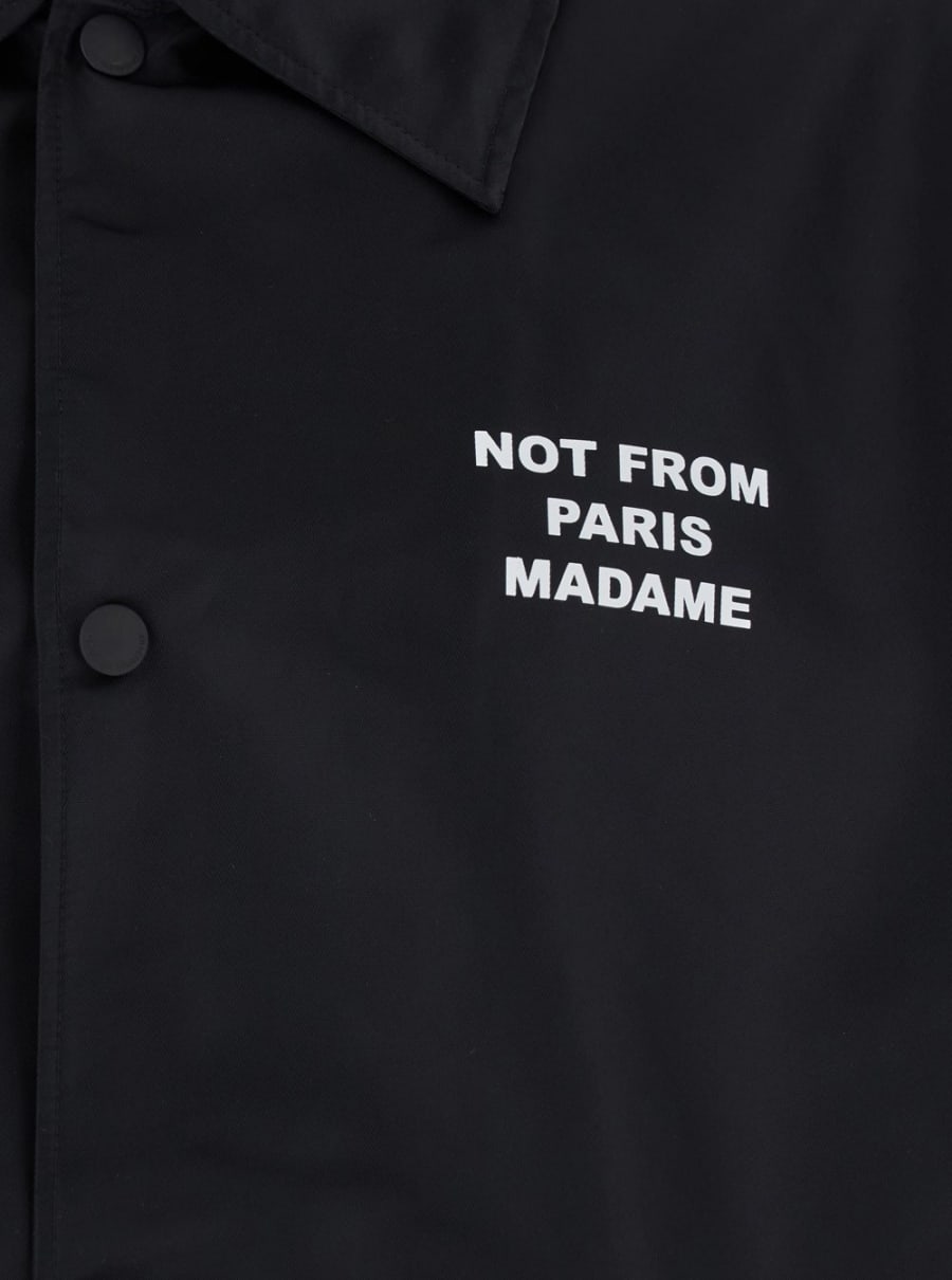 Drôle de monsieur Giubbotto 'La Veste Slogan' con Colletto Classico e Stampa Slogan su Fronte e Retro in Tessuto Tecnico Nero Uomo, view 3