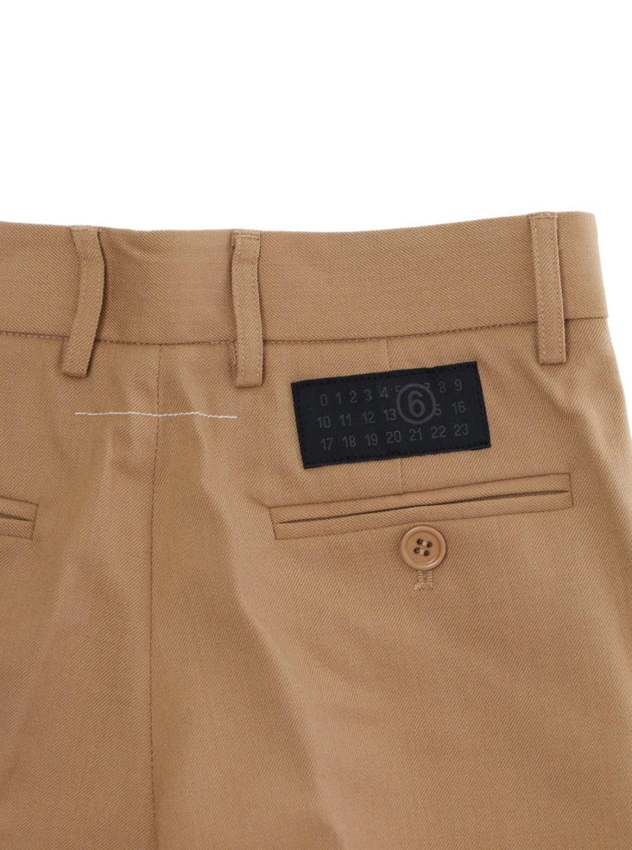 Mm6 maison margiela kids Pantaloni con tasche a filetto su fronte e retro e patch logo sul retro in misto lana stretch marroni bambino, view 3