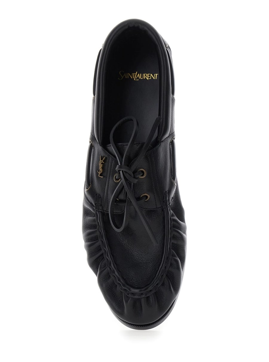 Saint Laurent Mocassini da barca 'Le Loafer Bateau' con Punta Moc Cucita a Mano e Placca Cassandre in Pelle martellata neri uomo, view 4