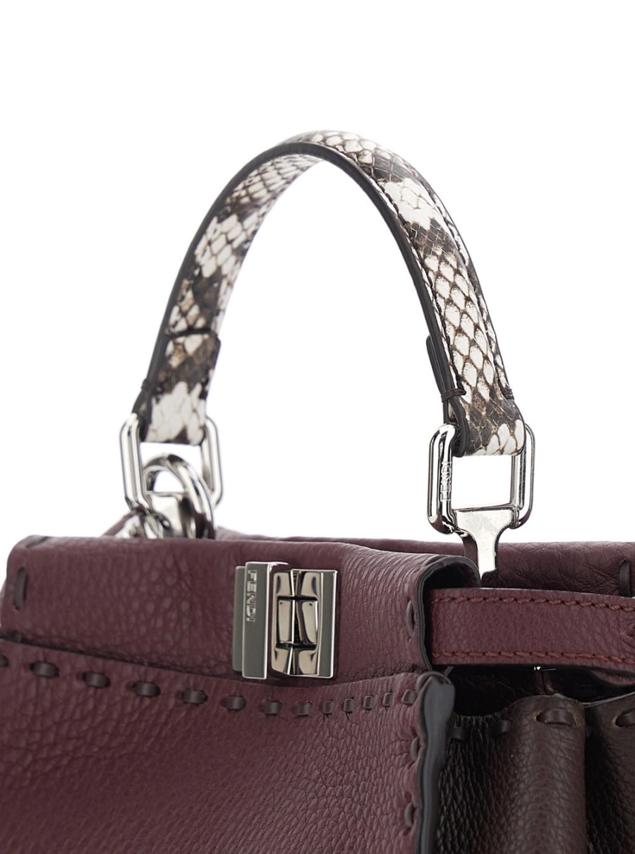 Fendi Borsa a Mano 'Peekaboo' con Manico Pitonato e Chiusura a Girello su Entrambi i Lati in Pelle Martellata Bordeaux Donna, view 5