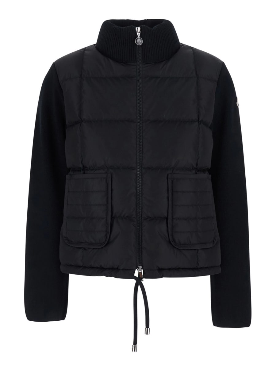 Moncler Cardigan a collo alto con tasche applicate sul fronte e patch logo sulla manica in tessuto tecnico nero donna