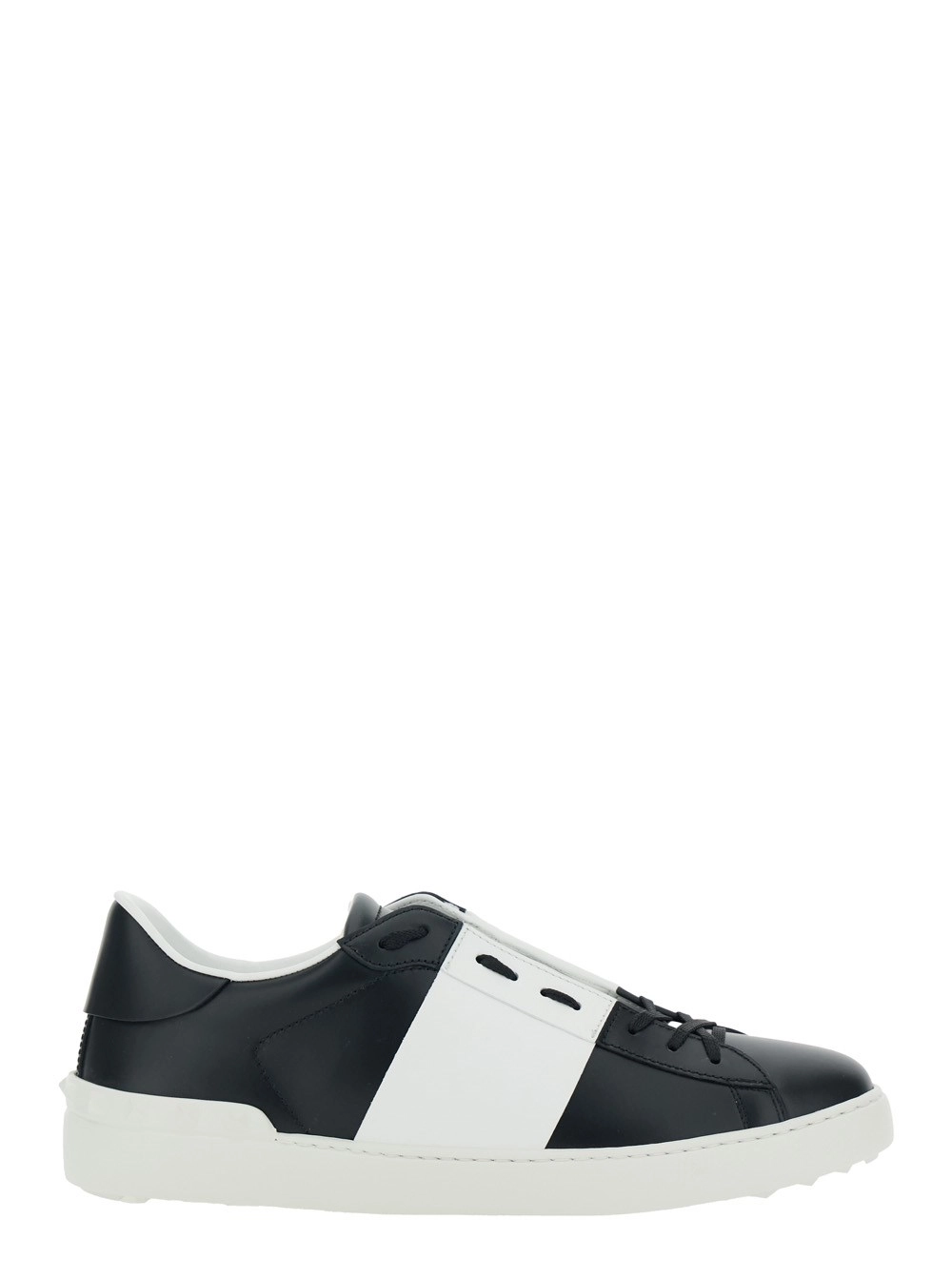 Valentino Garavani Sneaker Low Top 'Open' con Patch Logo sulla Linguetta in Pelle Bianche e Nere Uomo