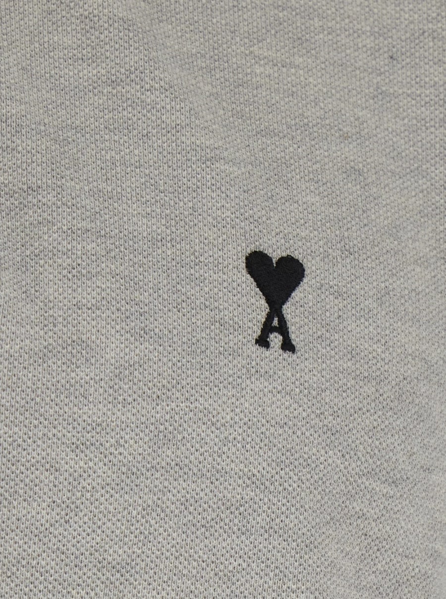 AMI Paris Polo con Logo AMI DE COEUR ricamato sul fronte In Cotone grigia Uomo, view 3