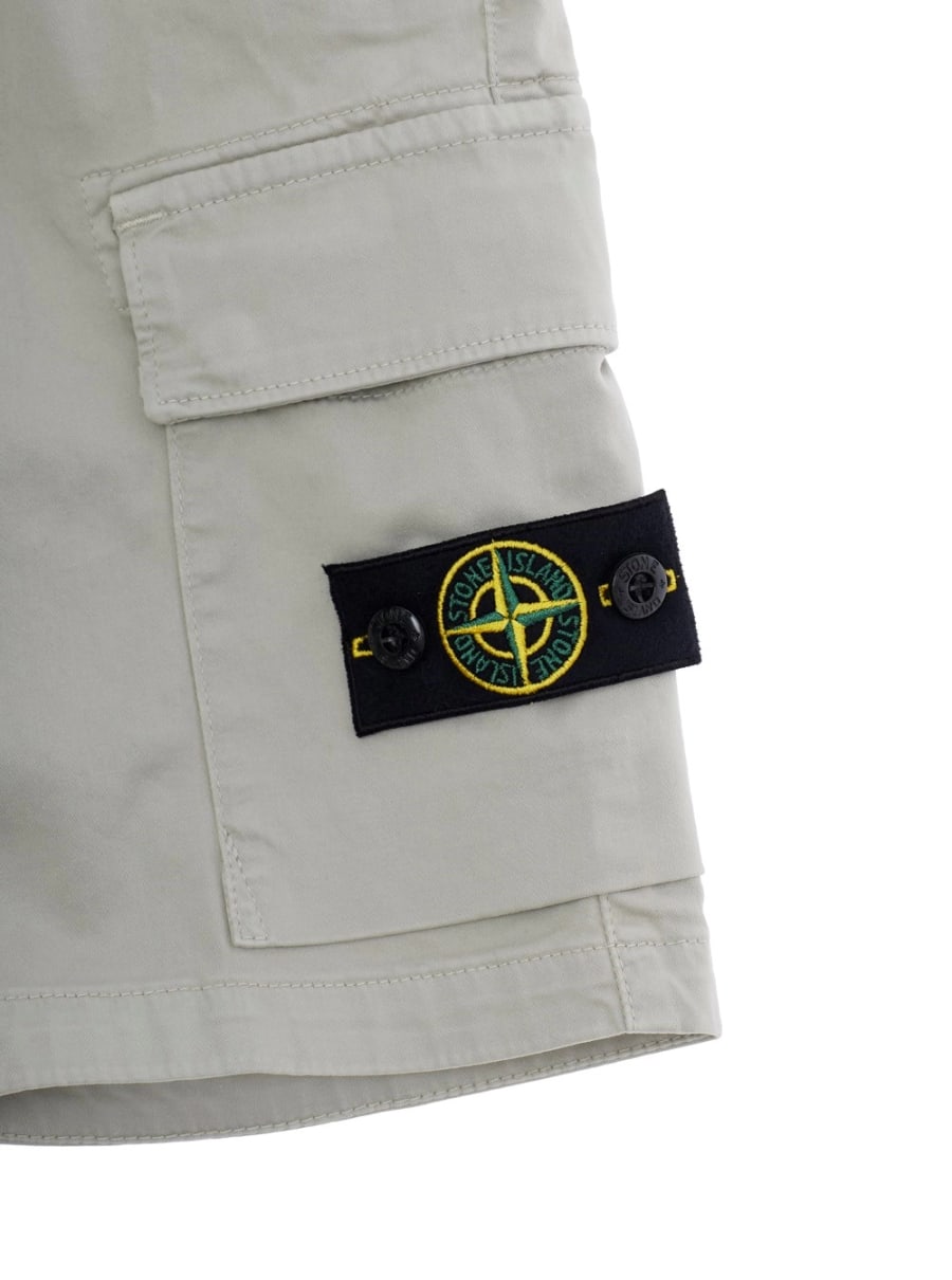 Stone island kids Bermuda Grigio con Patch Logo sulla Gamba e Tasche Cargo Applicate in Cotone Bambino, view 3