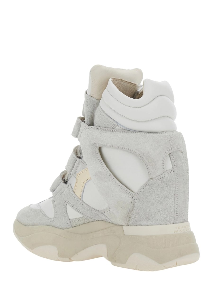 Isabel Marant Sneakers Alte 'Balskee' con patch logo sulla linguetta in pelle bianche donna, view 3