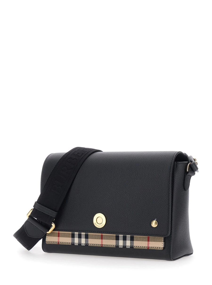 Burberry Borsa a tracolla 'Note' con Tracolla Regolabile con Logo Lettering e Dettaglio Check sul Fronte in Pelle Nera Donna, view 2