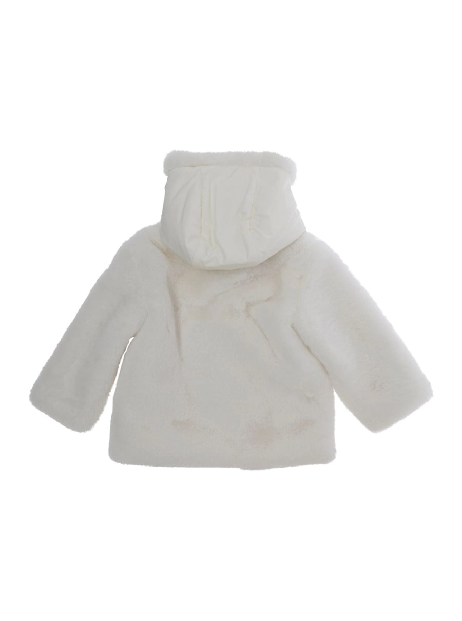 Moncler kids Piumino 'Viona' con cappuccio e chiusura nascosta sul fronte in ecopelliccia bianco baby, view 2
