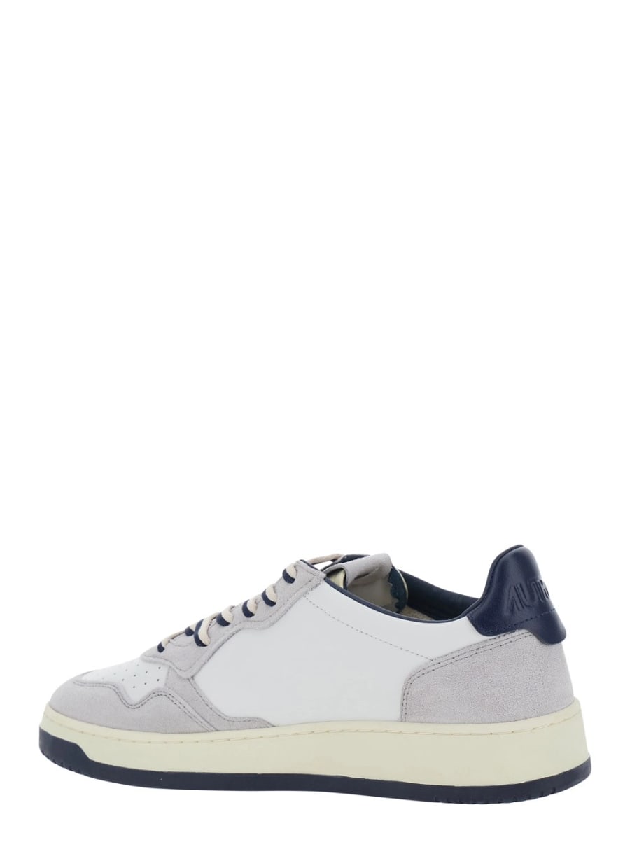 Autry Sneakers 'Medalist' Low Top con Patch Logo sulla Linguetta in Pelle Scamosciata Grigie Uomo, view 3