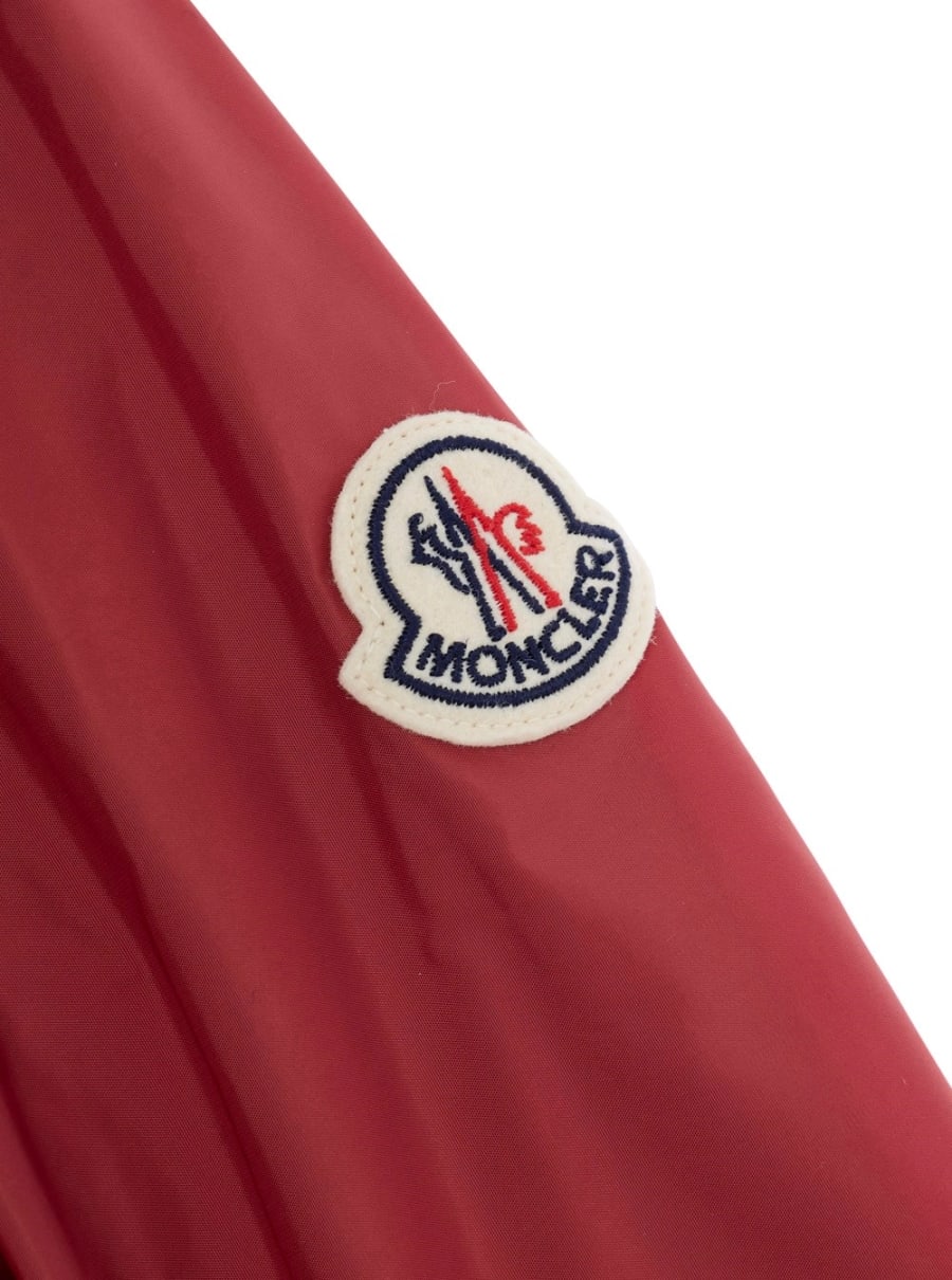 Moncler kids Giubbotti 'GRANDUC JACKET' Rosso con Cappuccio e Chiusura Frontale in Polyamide Bambino, view 3