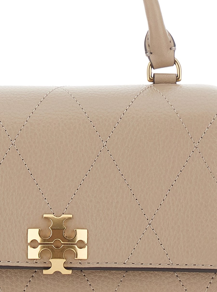 Tory Burch Borsa Mini 'Charlie' con Tracolla a Catena e Placca Logo sul Fronte in Pelle Trapuntata Beige Donna, view 5