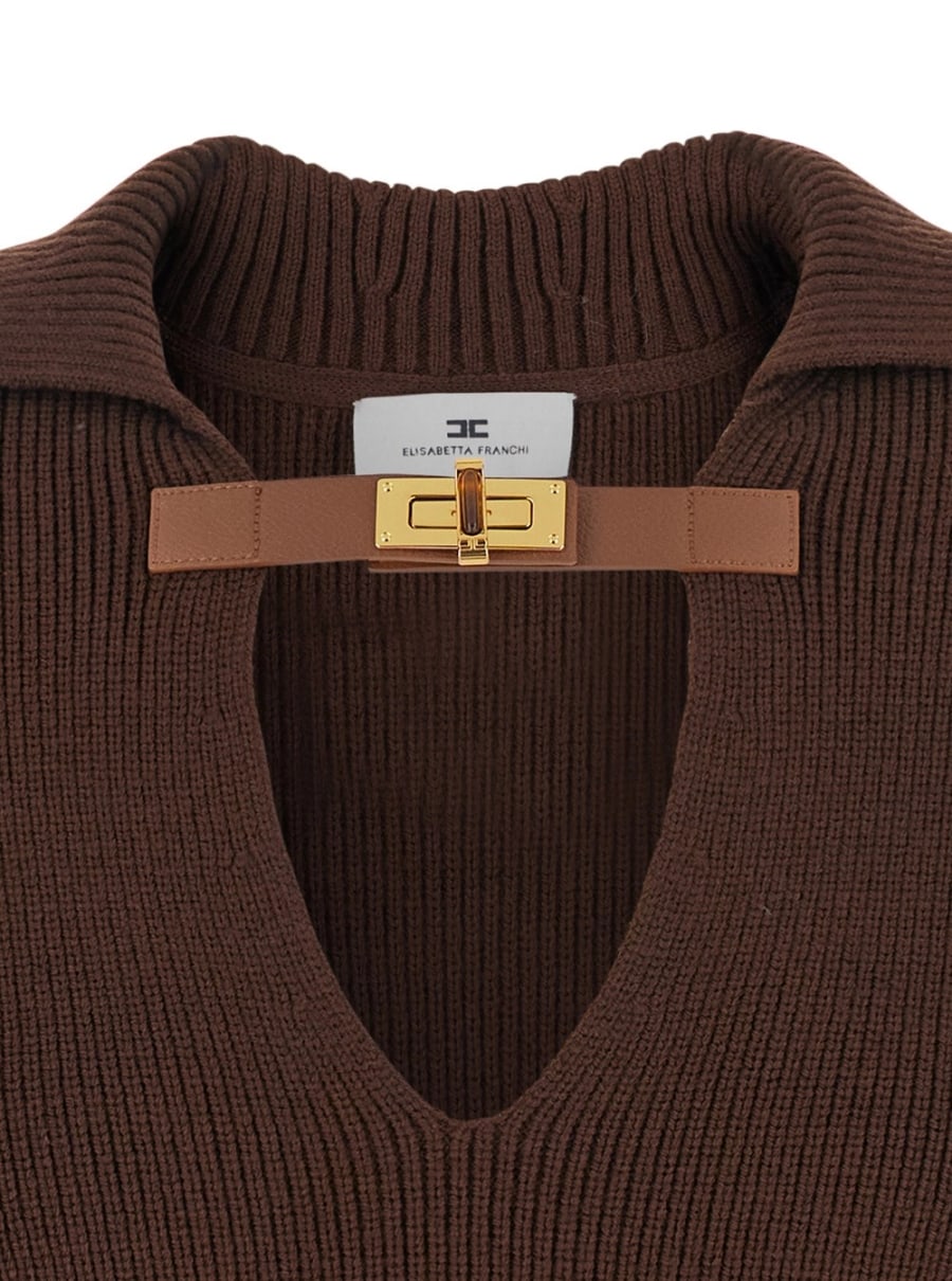 Elisabetta Franchi Maglione con Colletto Stile Polo e Dettaglio Fibbia sul Fronte in Misto Lana Marrone Donna, view 3